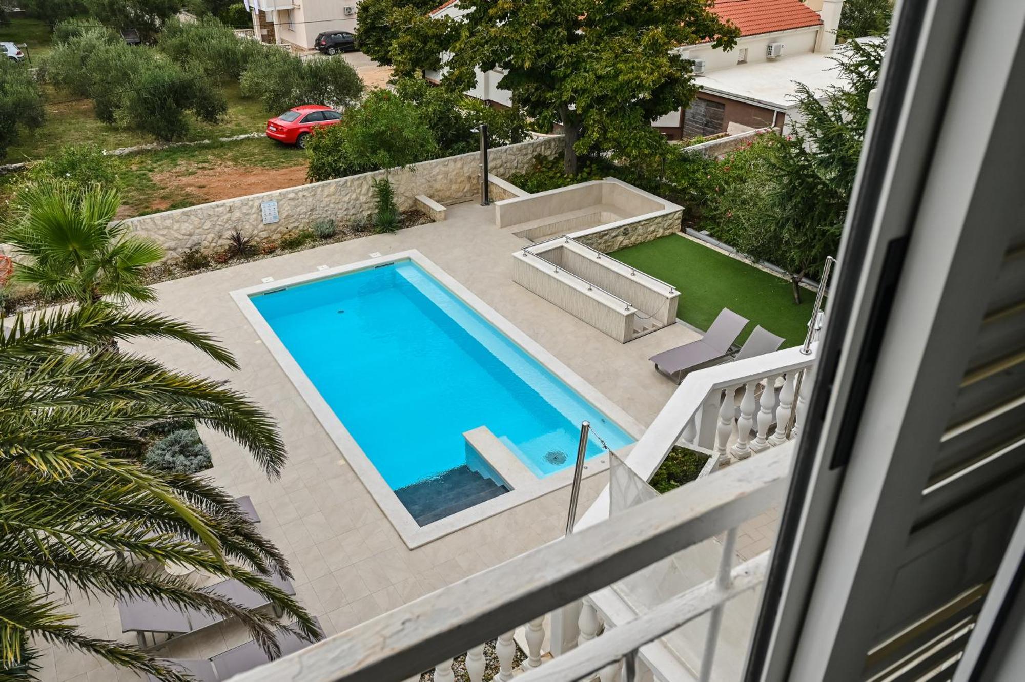 Seagull Pool Apartments & Studios Novalja Rum bild